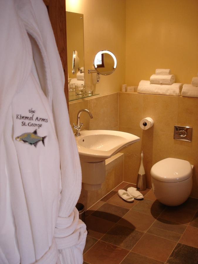 The Kinmel Arms Hotel อะแบร์เกล ห้อง รูปภาพ